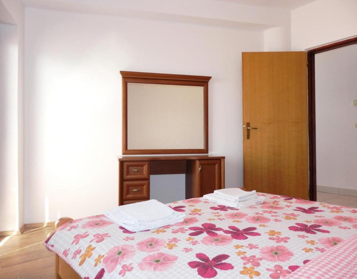 Sand Beach Apartment Idila Medulin Exterior foto